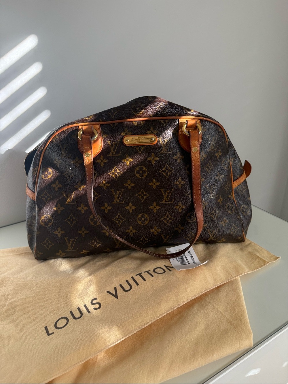 Louis Vuitton Monogram Canvas Shoulder Bag with Vachetta Trim
